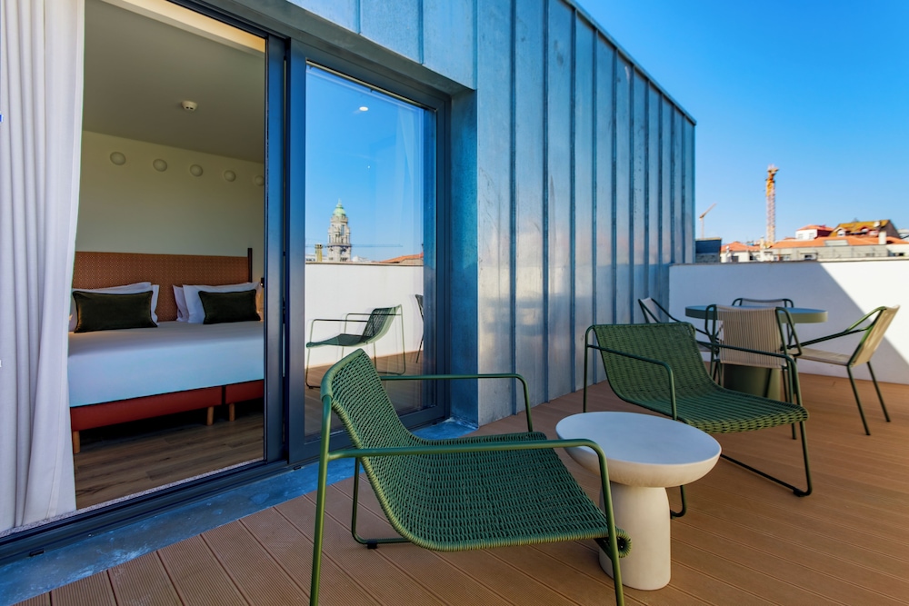 Casa Falcao Boutique Hotel by Aspasios 38/48
