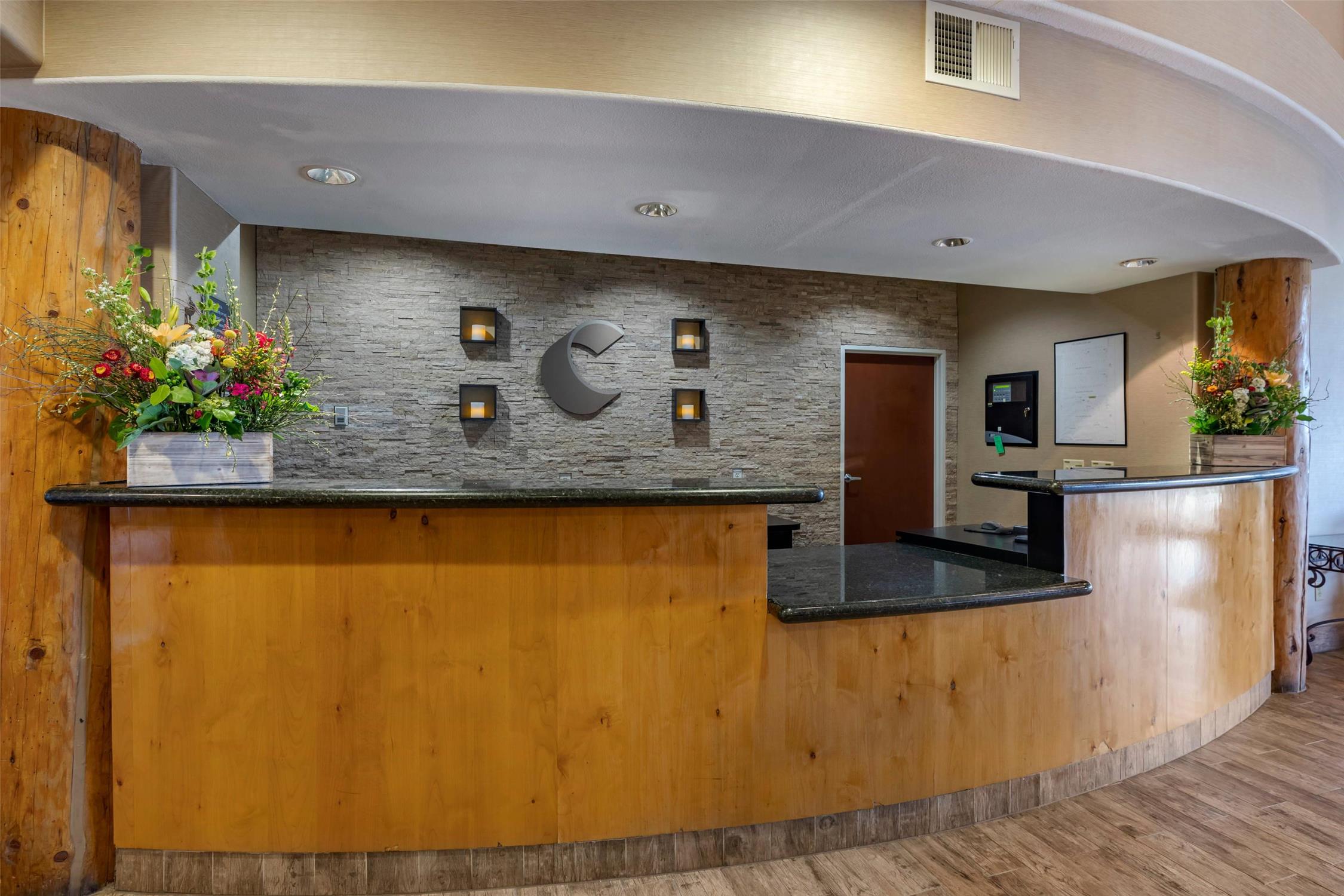 Comfort Suites At Evergreen Parkway 3/48