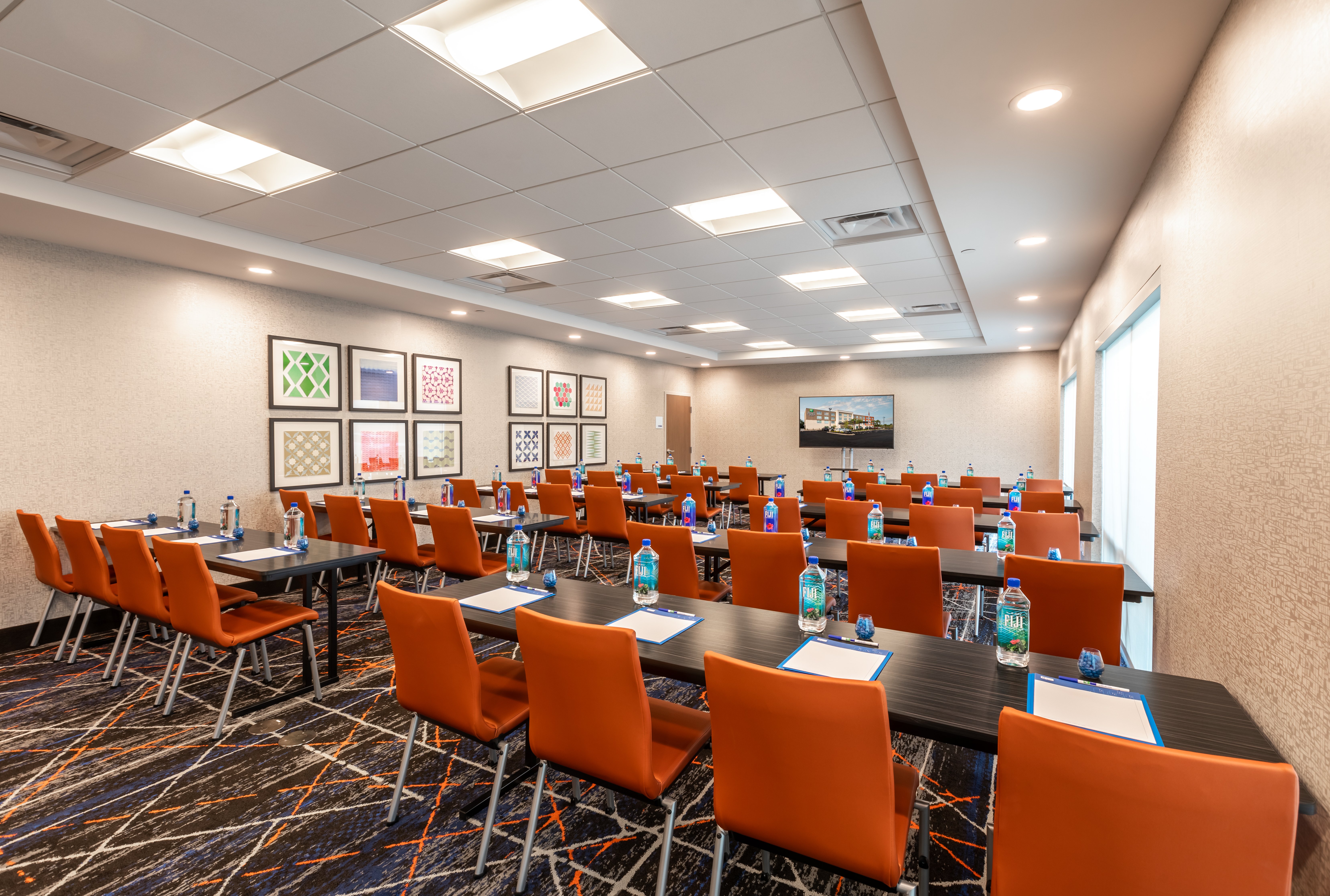 Holiday Inn Express Suites Greenville S Piedmont 60/81