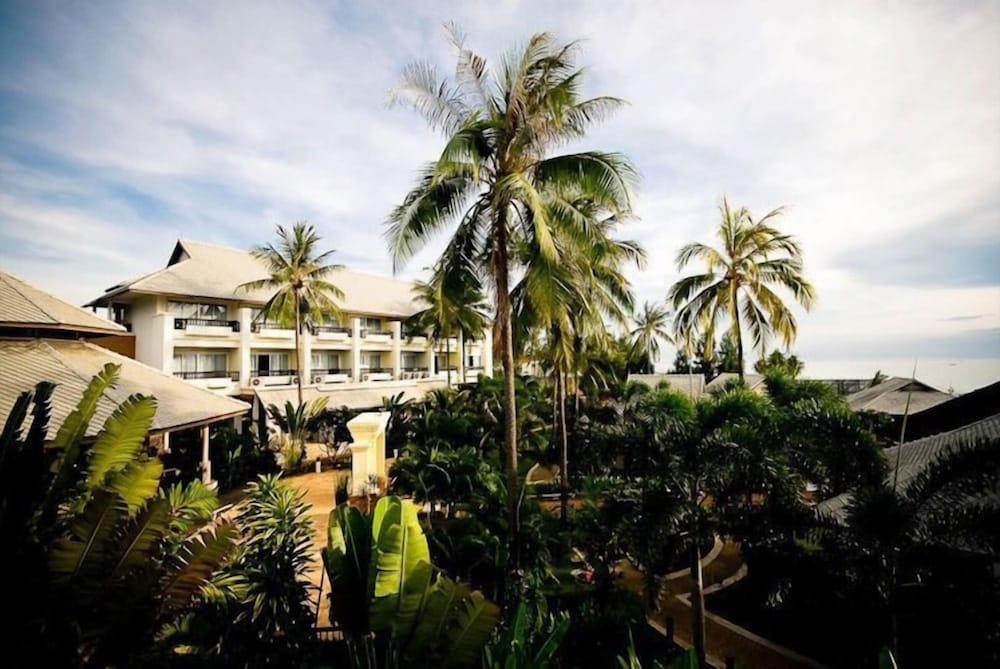 Golden Pine Beach Resort and Spa 4/61