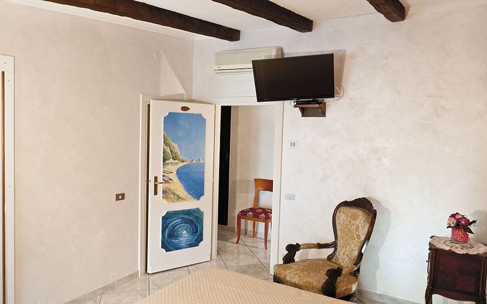 Leonardo's B&B 6/31