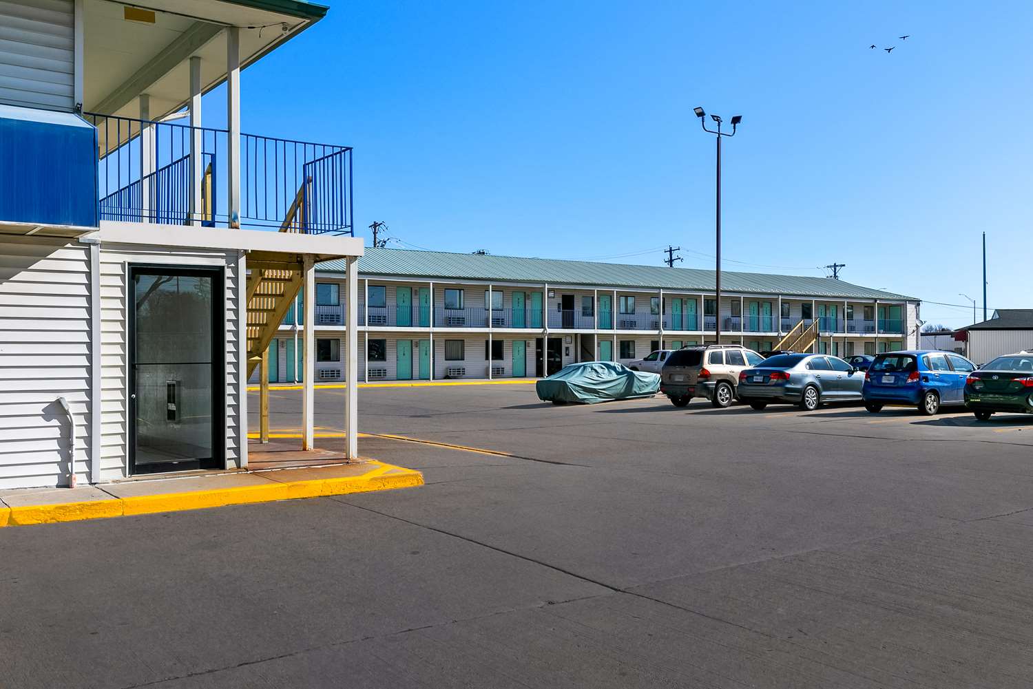 Americas Best Value Inn Lincoln 28/34