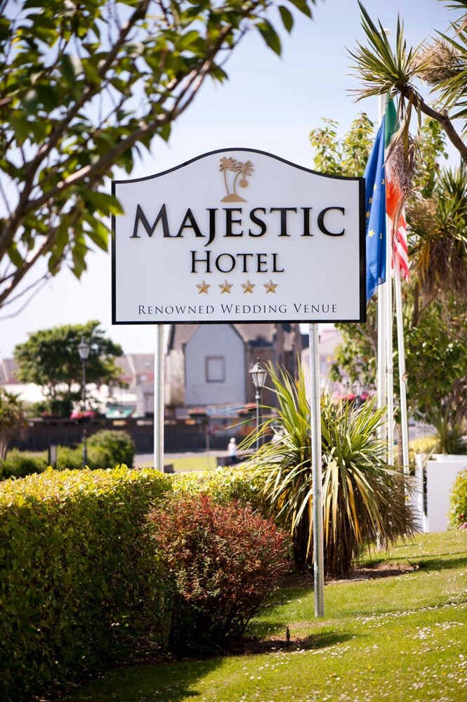 Majestic 46/49