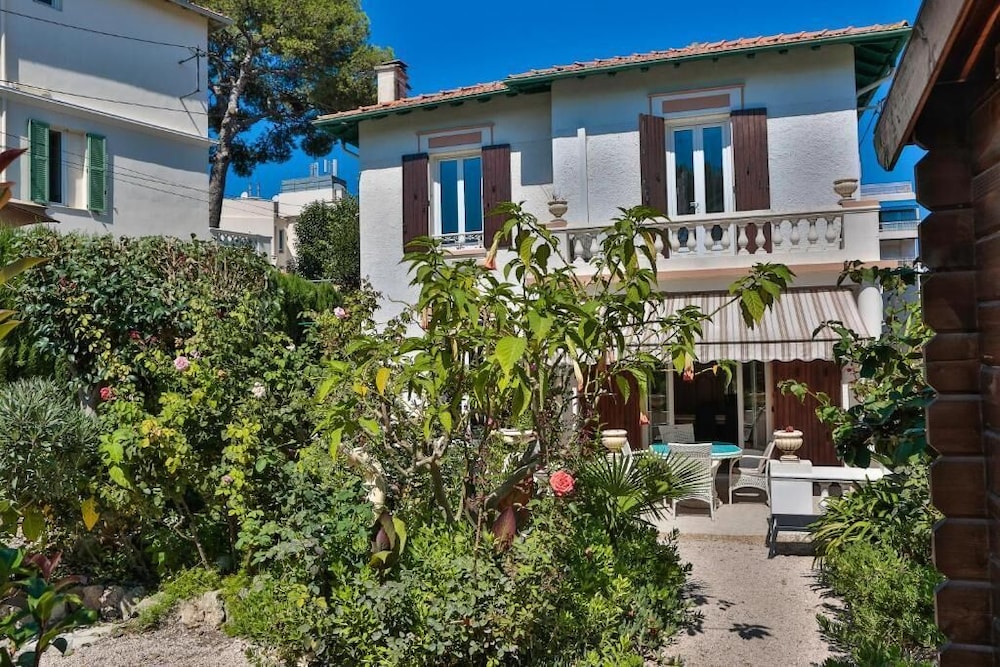 Residence Emeraude 42/50