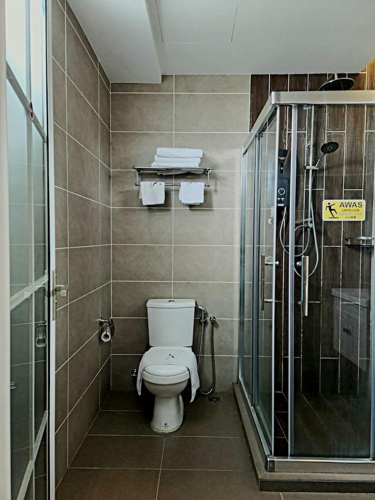 K Hotel Kota Kinabalu 35/35