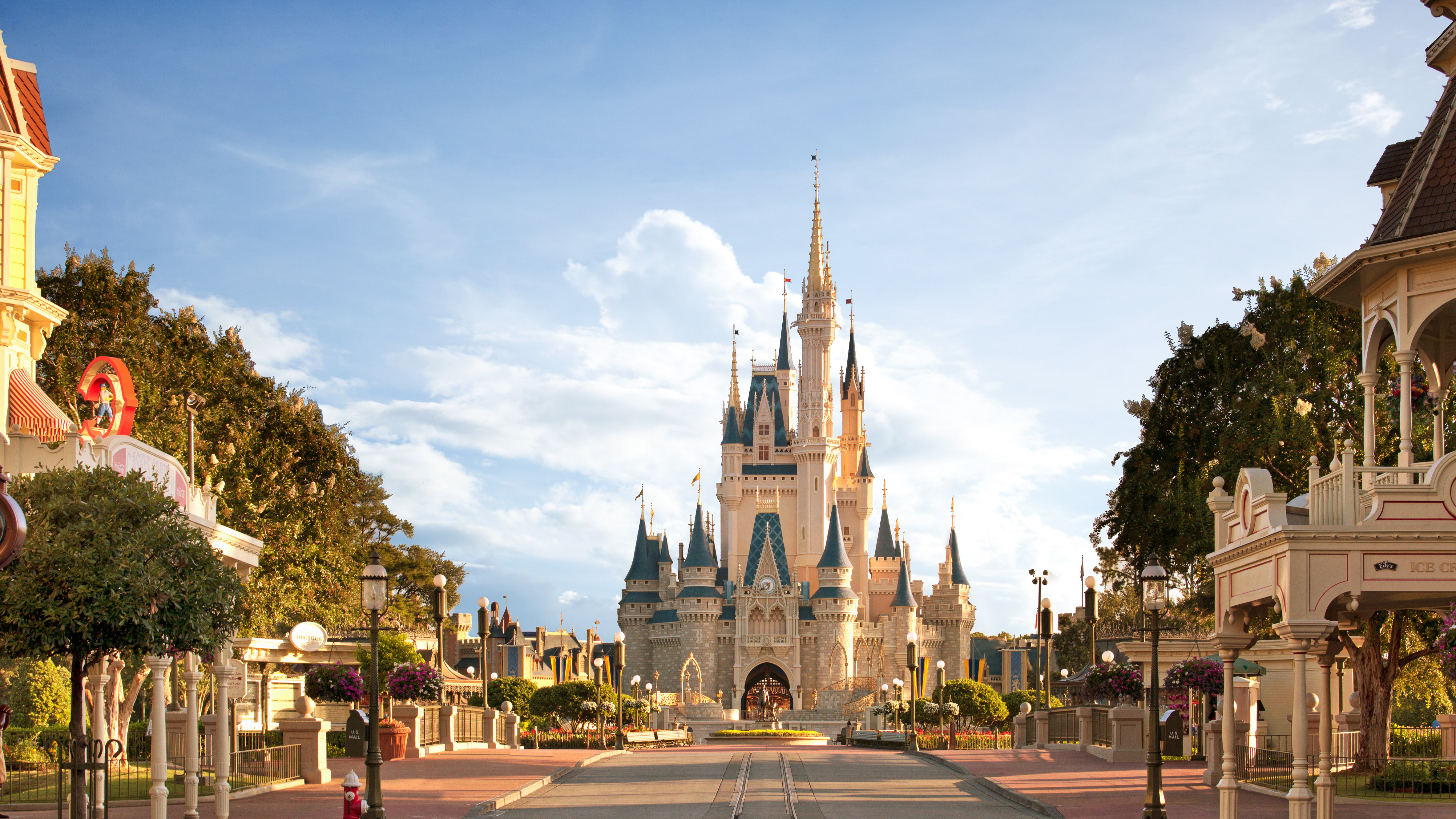 Holiday Inn Orlando Disney Springs Area 73/79