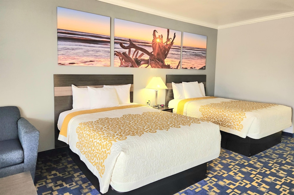 غرفة قياسية بسريرين كوين، Days Inn By Wyndham Robstown 7/10