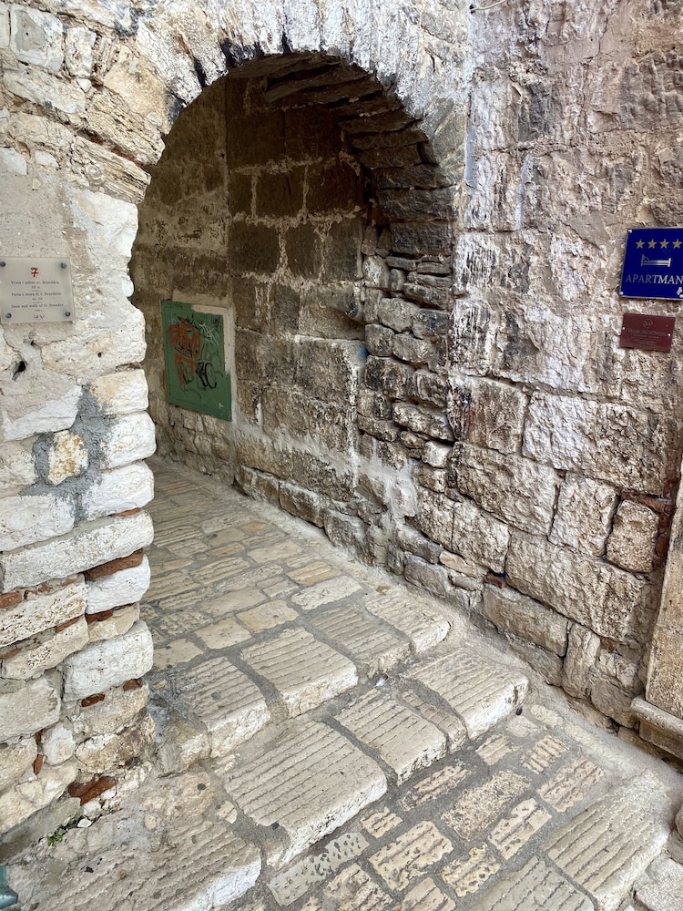 Residence Porta Antica 27/50