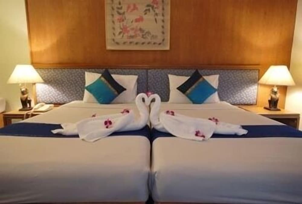 Silom Avenue Inn Bangkok 22/35