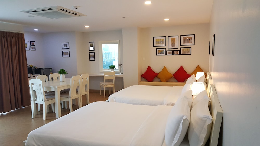 The Kinn Bangkok 30/41