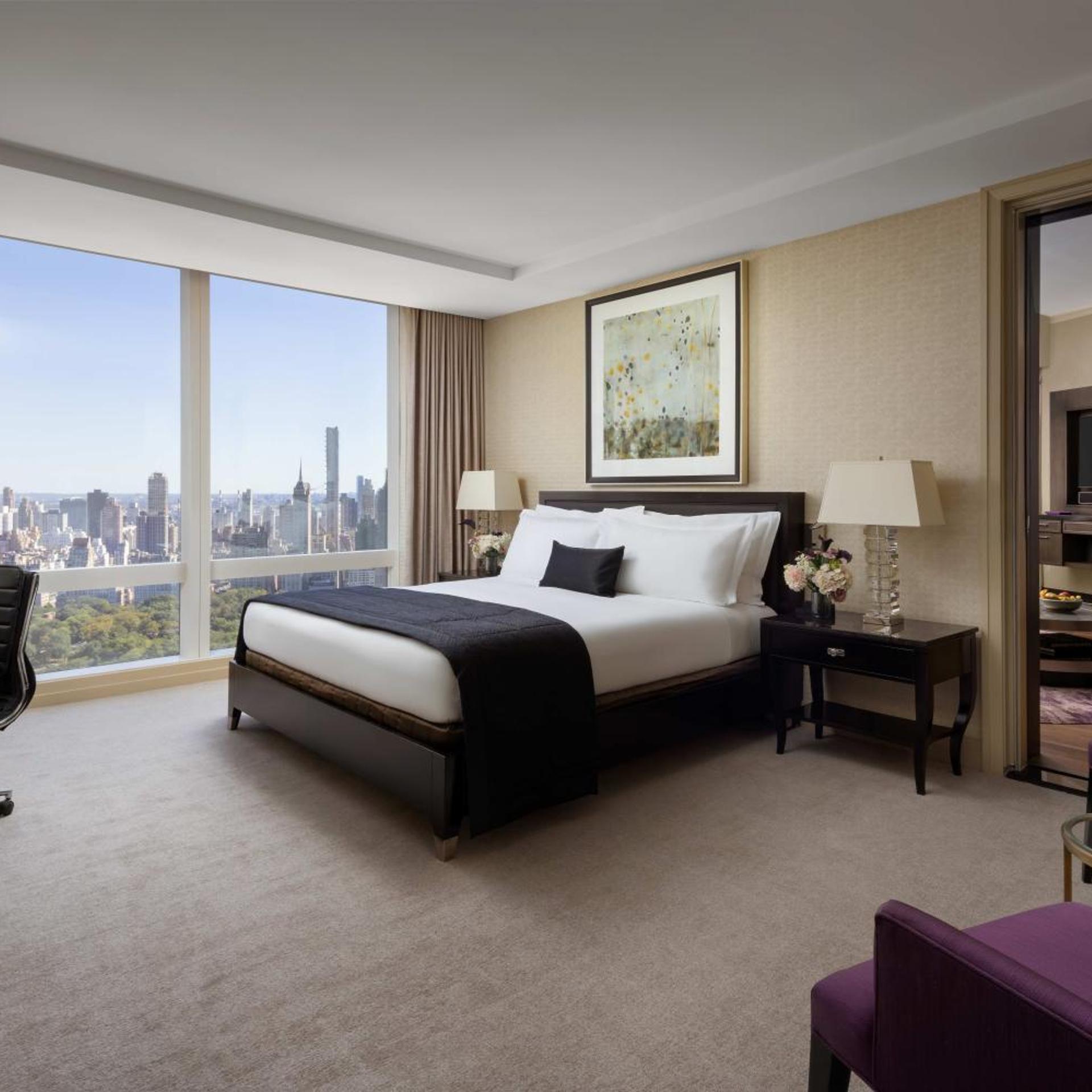 3 Bedrooms, Park, Central, Suite
