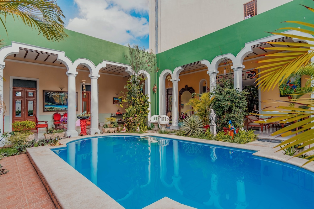 Hotel Santa Maria, Merida 25/29