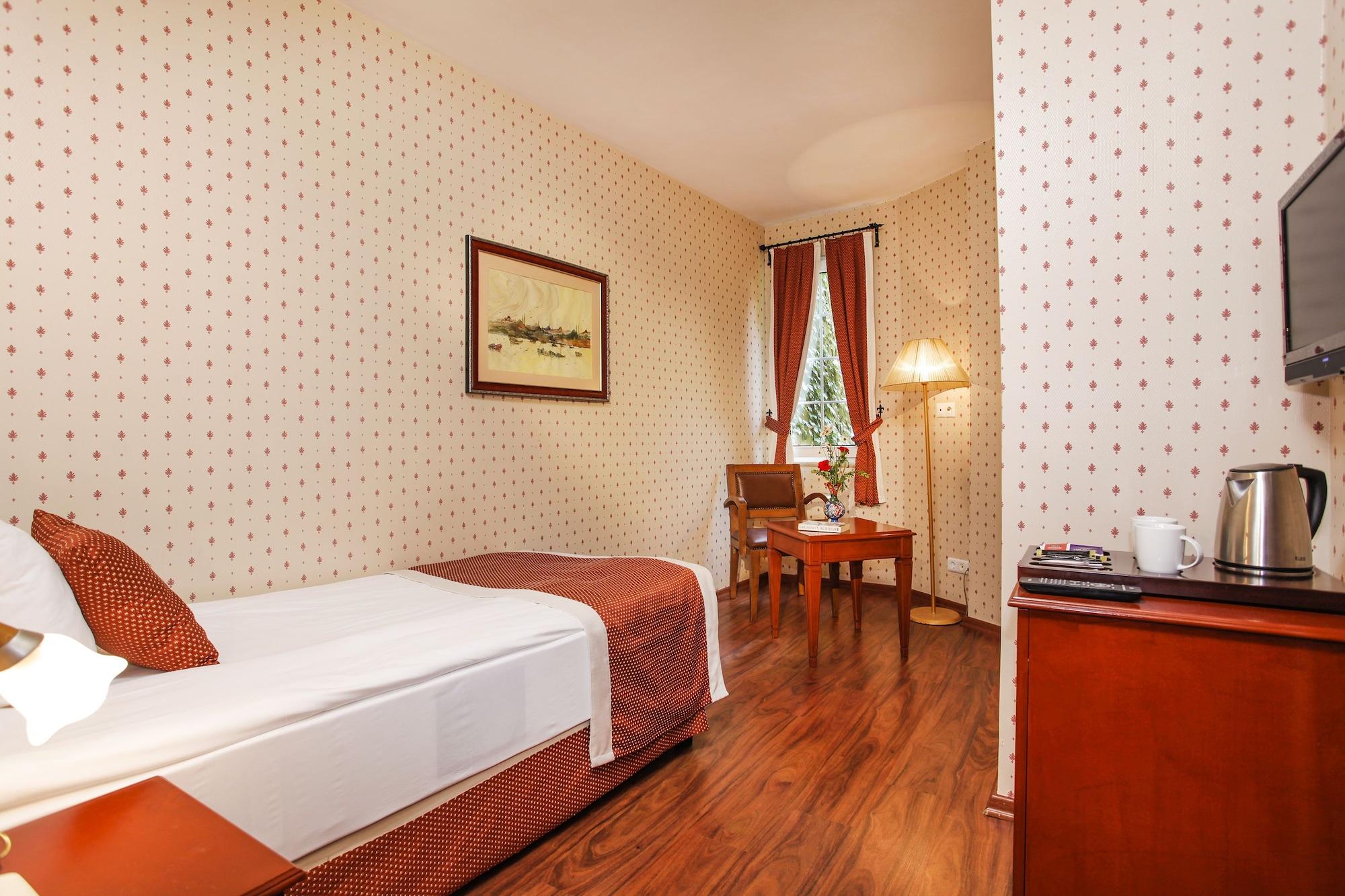 Room, Single