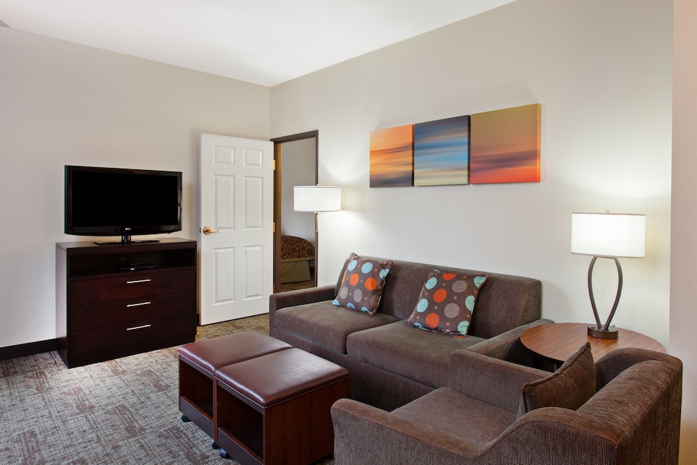 Staybridge Suites Irvine East/Lake Forest 46/72