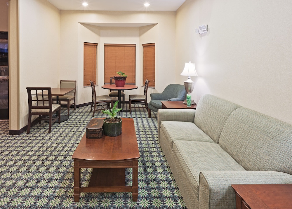 Staybridge Suites Oklahoma City 42/74