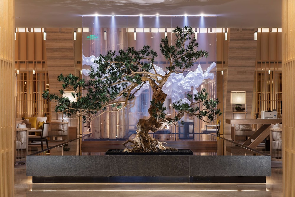 Hilton Shenzhen Shekou Nanhai 68/89