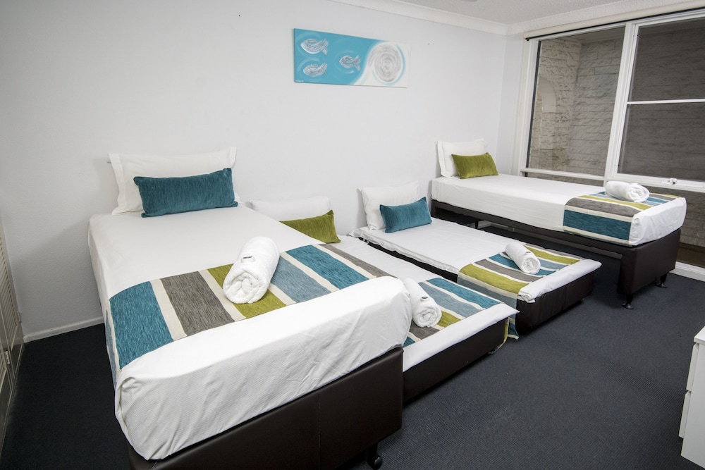 The Beach Motel Hervey Bay 51/72