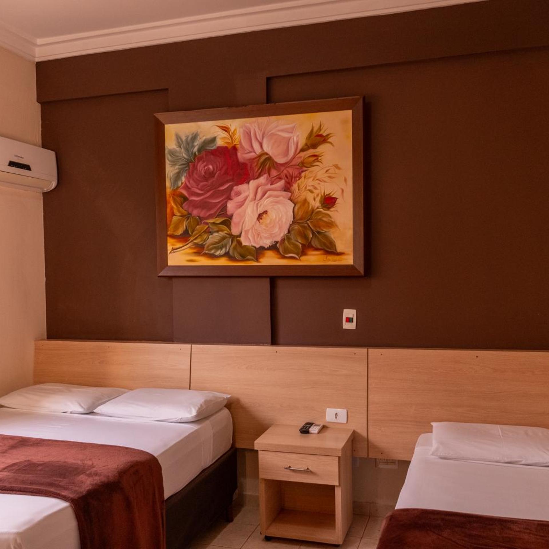 Crystal Plaza Hotel Marista 24/36