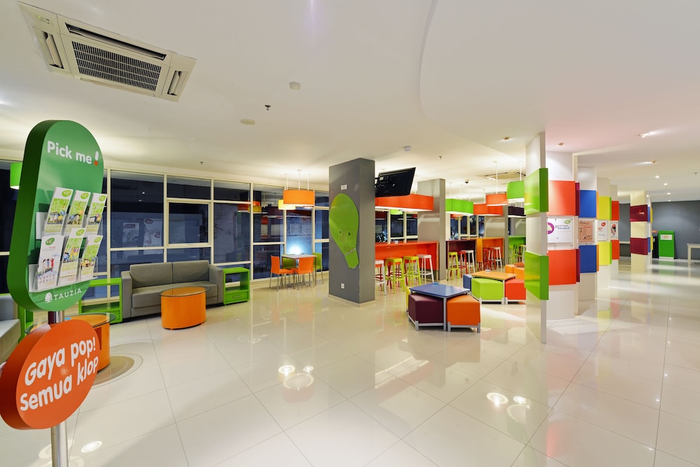 Pop Hotel Tanjung Karang Lampung 24/33