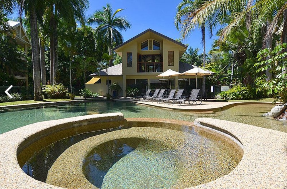 PORT DOUGLAS SANDS RESORT 55/62