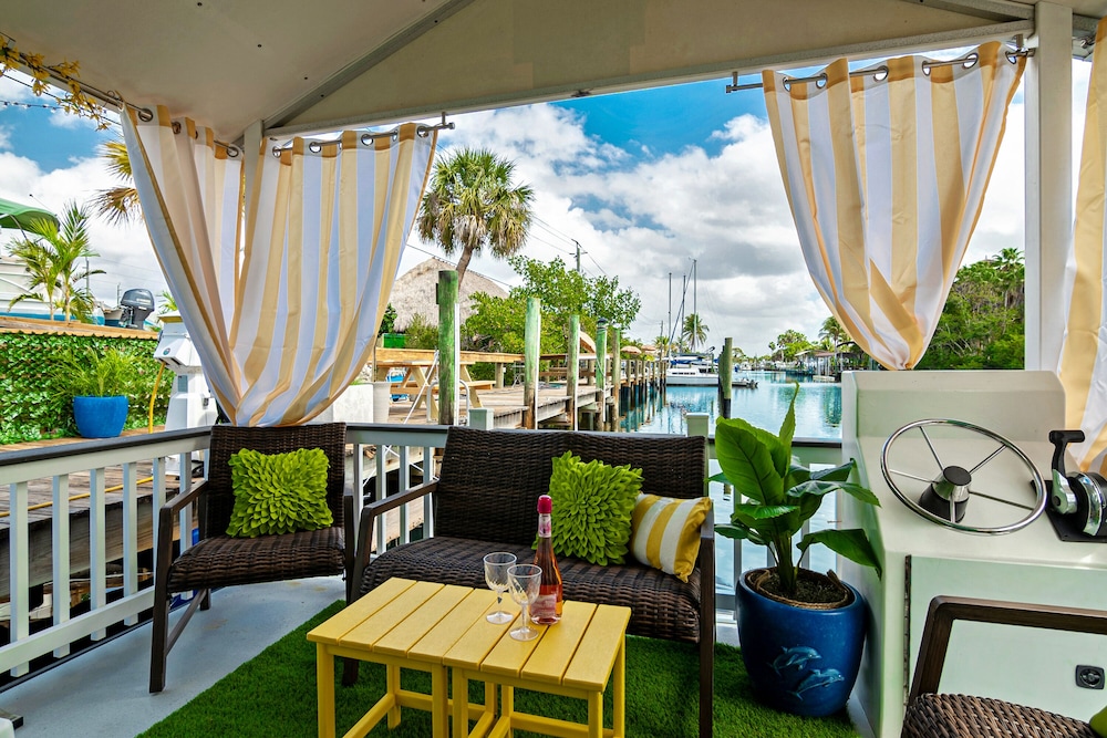 Latitude 26 Waterfront Resort & Marina 47/66