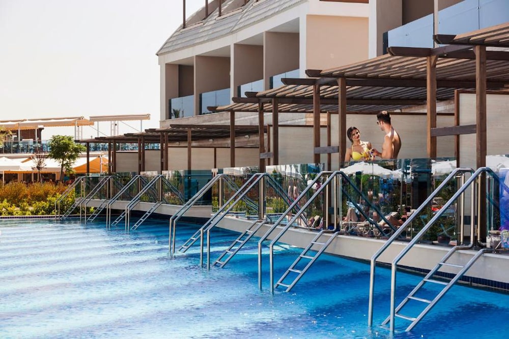Tui Magic Life Jacaranda 13/68