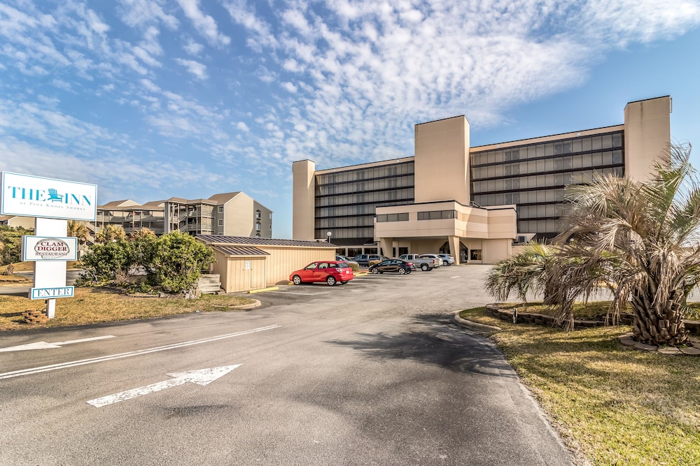 The Inn At Pine Knoll Shores 51/61