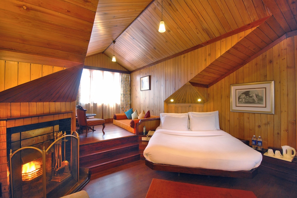 Heritage, Attic
