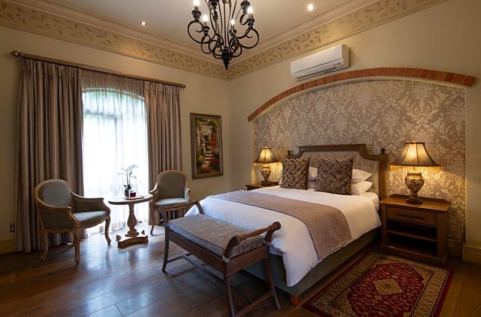 THREE RIVERS LODGE & VILLA ANNA SOPHIA 7/50