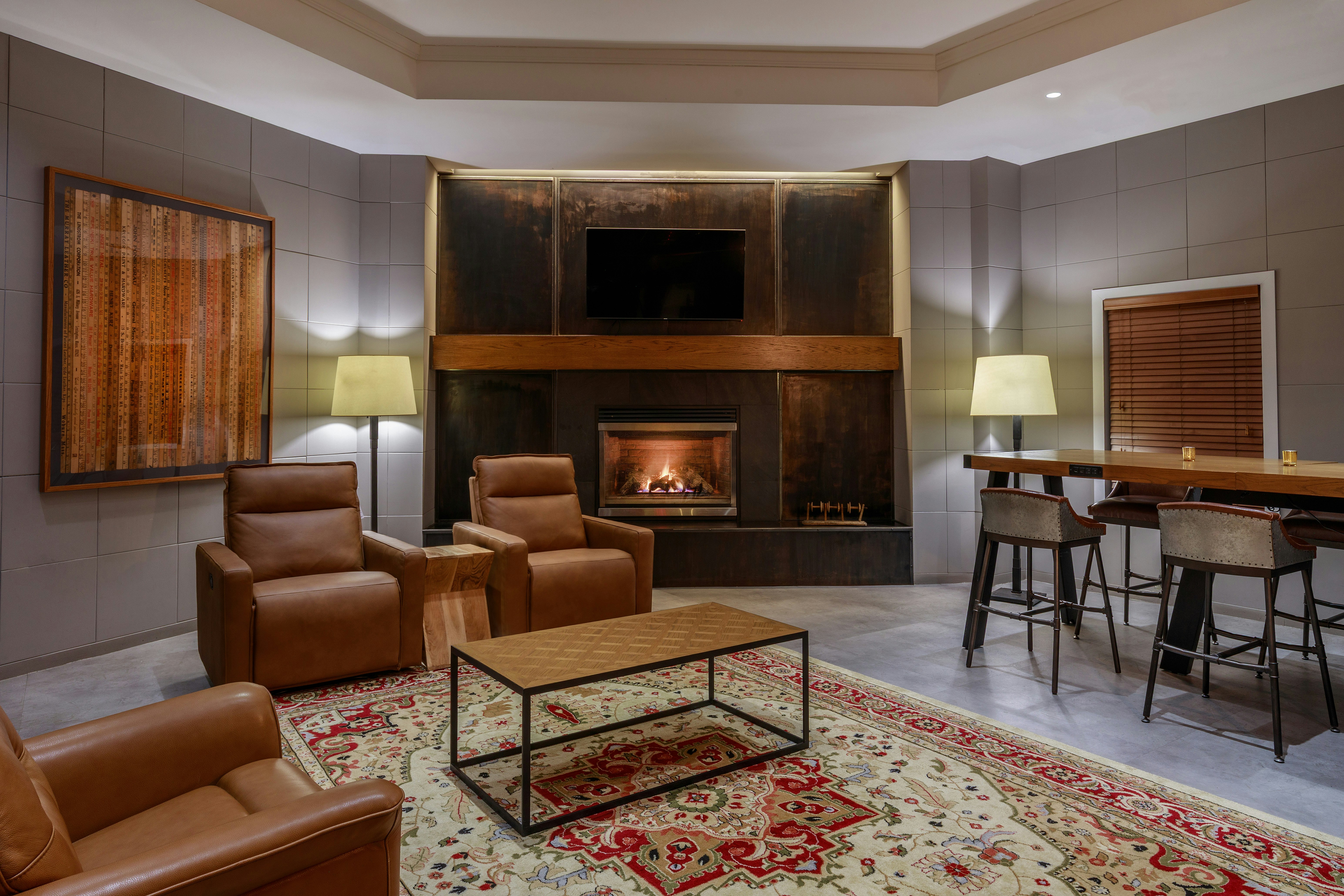 Hilton Boston/Woburn 30/70