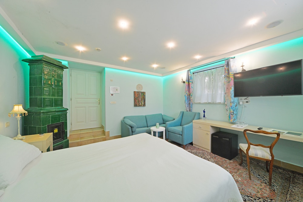 Hotel Villa Astra 8/50