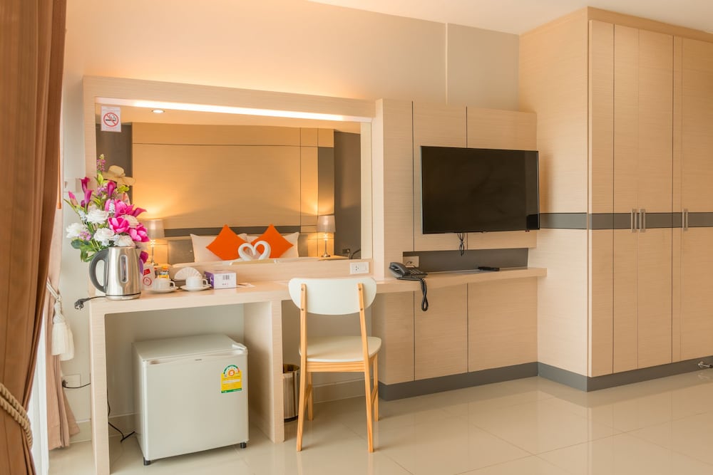 The Smart Hotel Hatyai 47/67