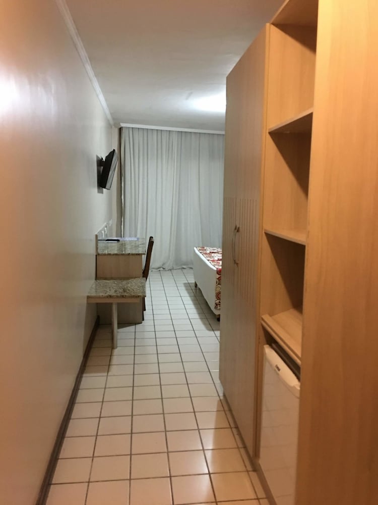 Sueds Plaza Hotel 32/56
