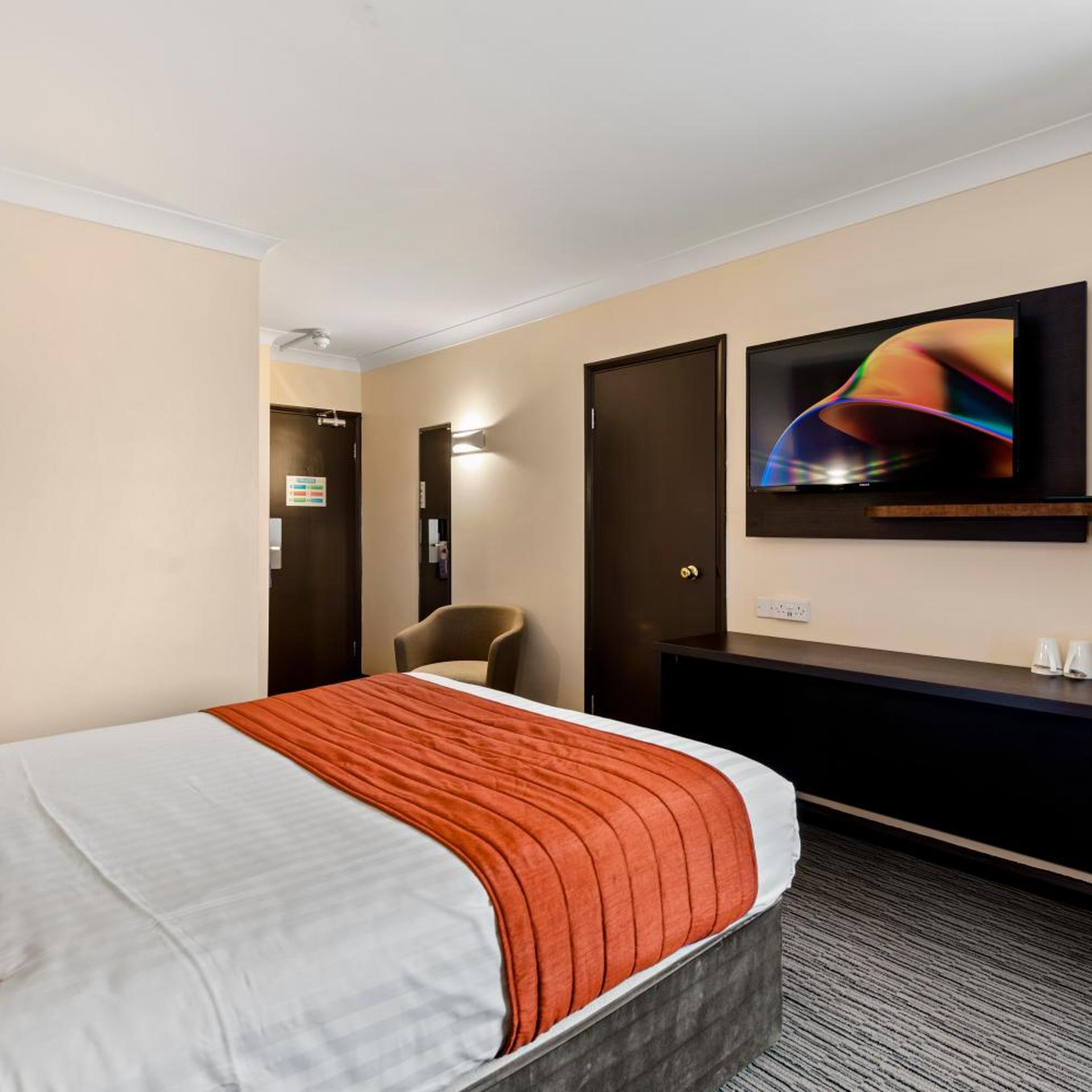 Room, Double Bed, Dragonfly Hotel Bury St Edmunds 7/10