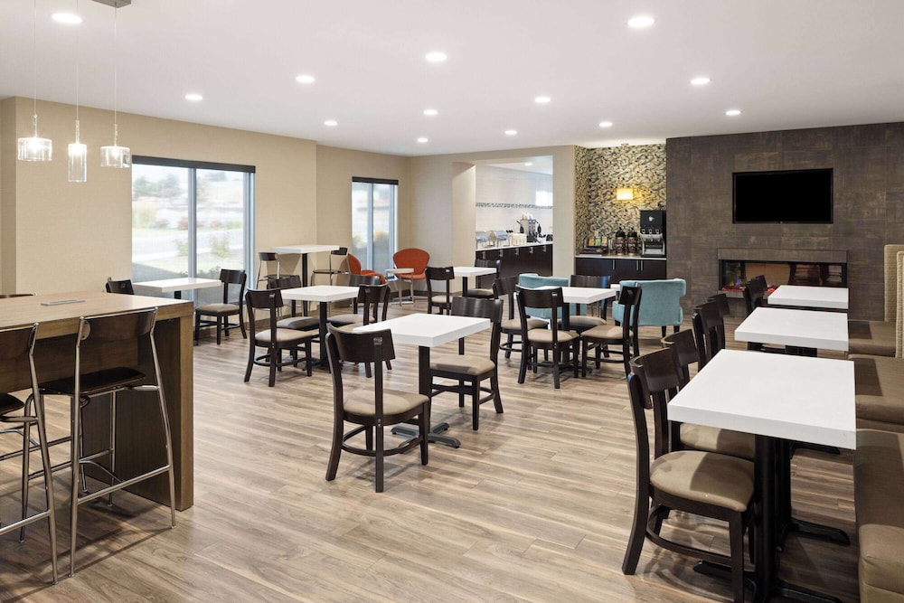 La Quinta Inn & Suites by Wyndham Wenatchee 26/34