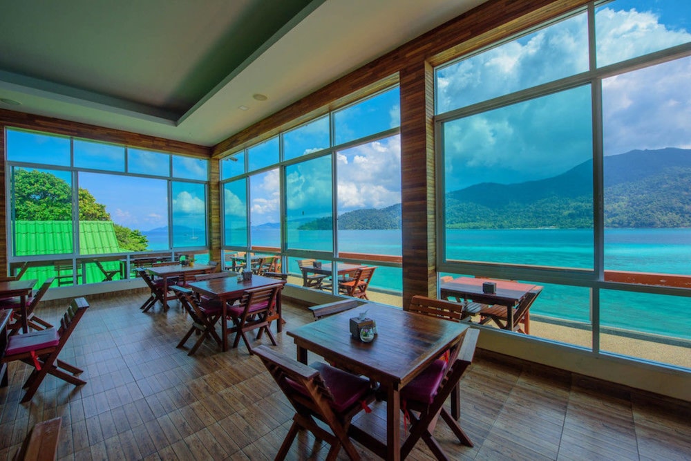 Mountain Resort Koh Lipe 56/70