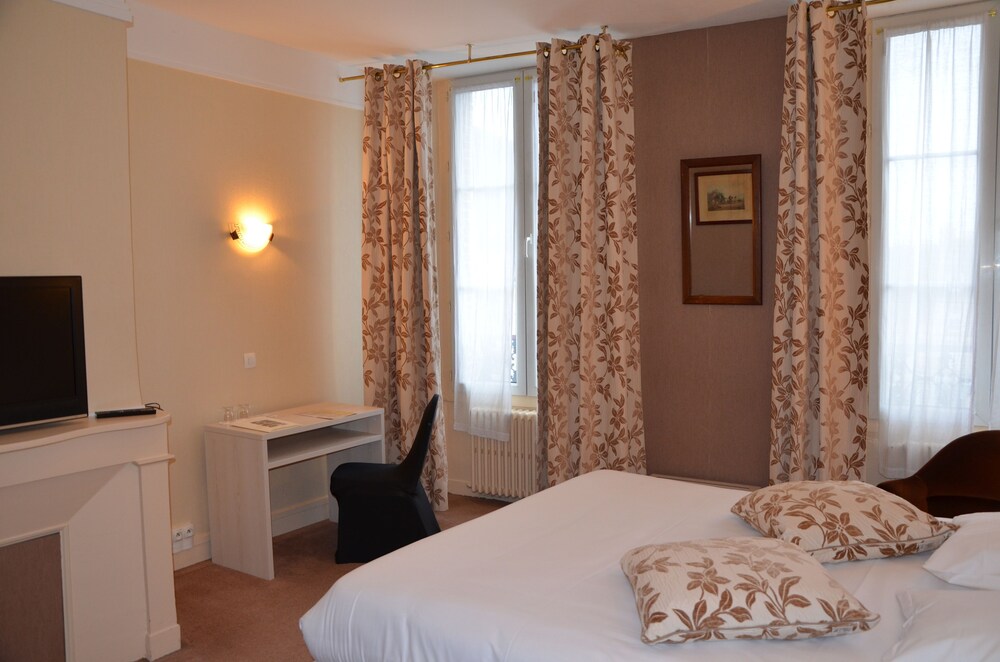 Hotel du Dauphin 24/41
