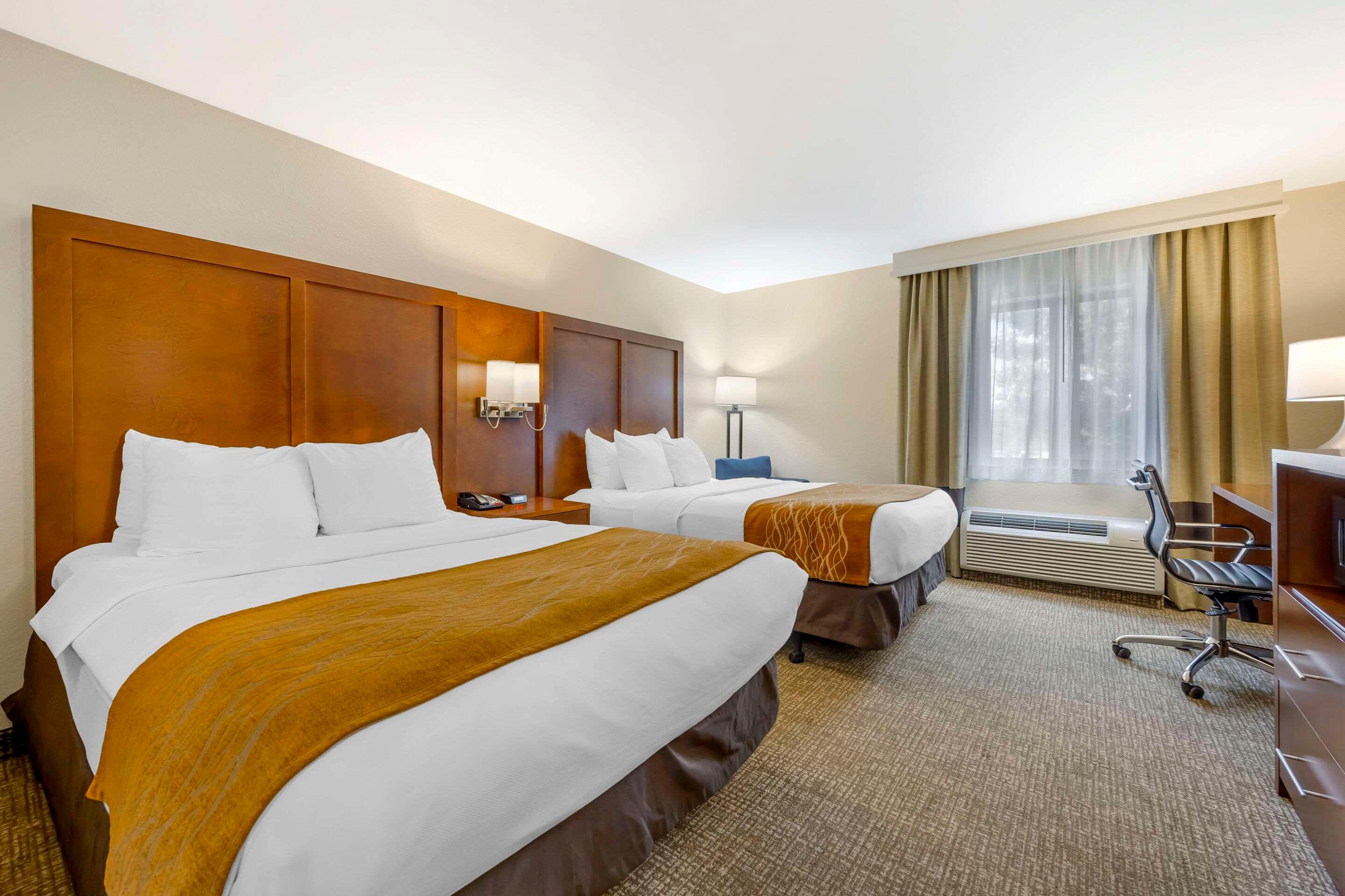 ROOM, 2 QUEEN BEDS