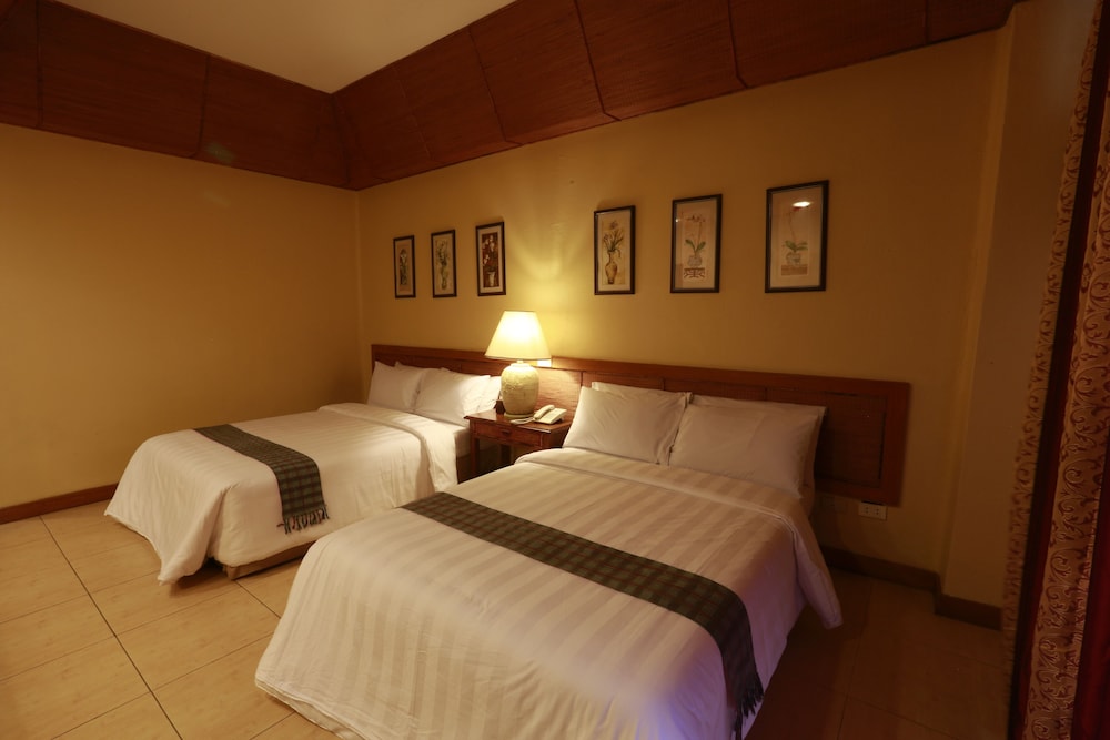 Java Hotel 13/75