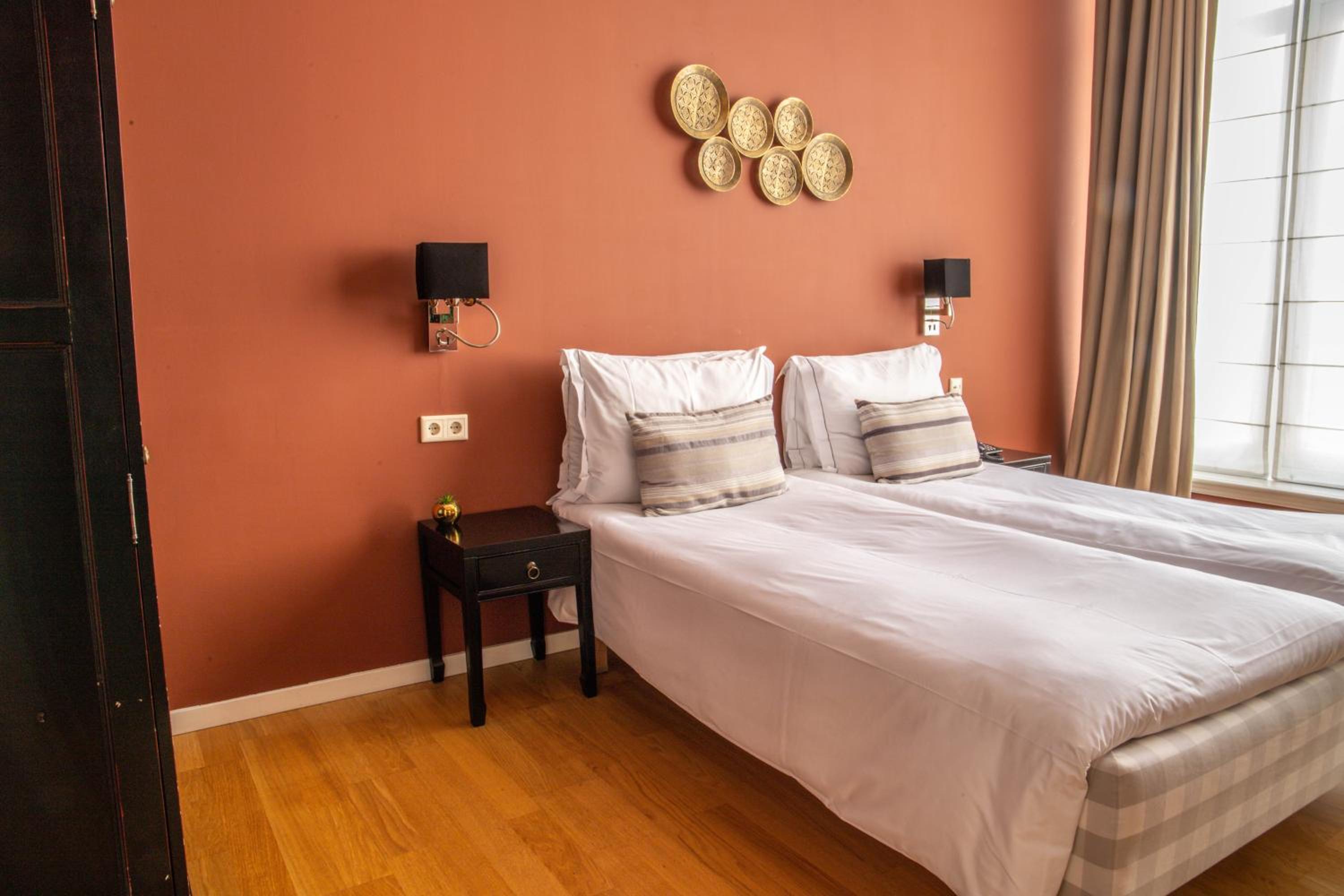 Hotel ML 4/50