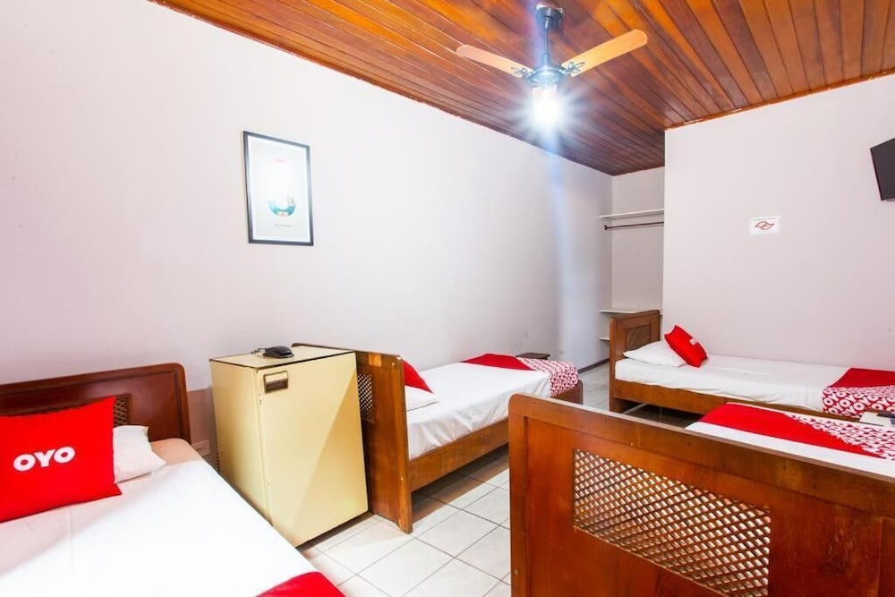 America Hotel Jacarei 42/58
