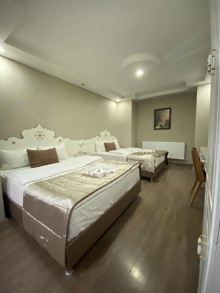 Kent Ani Hotel 14/33