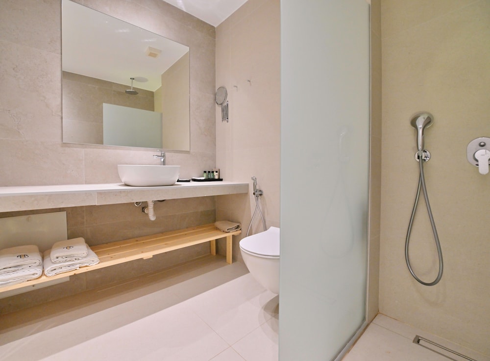 Aphrodite Beach hotel 47/50