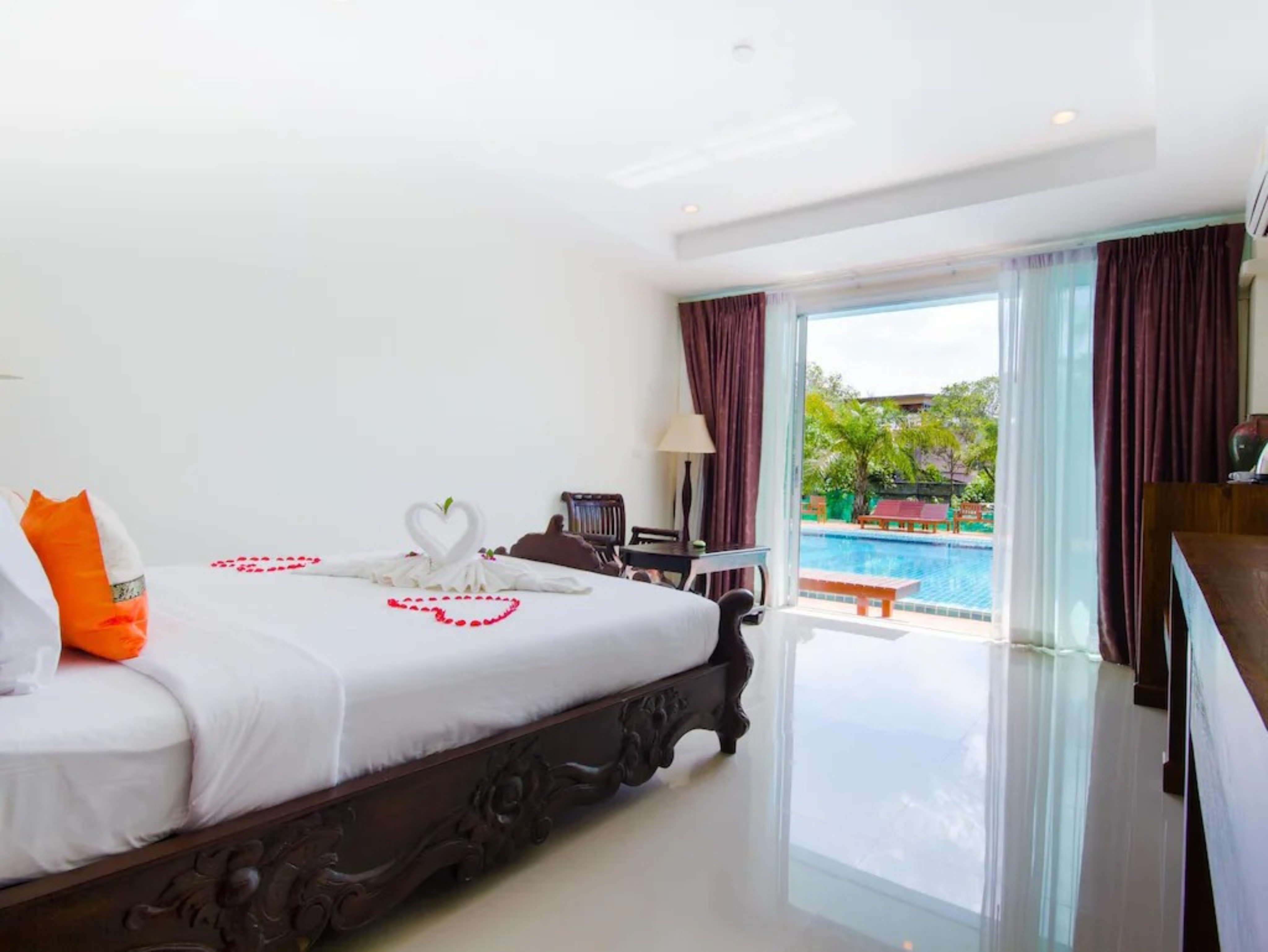 The Pano Hotel & Residence 10/57