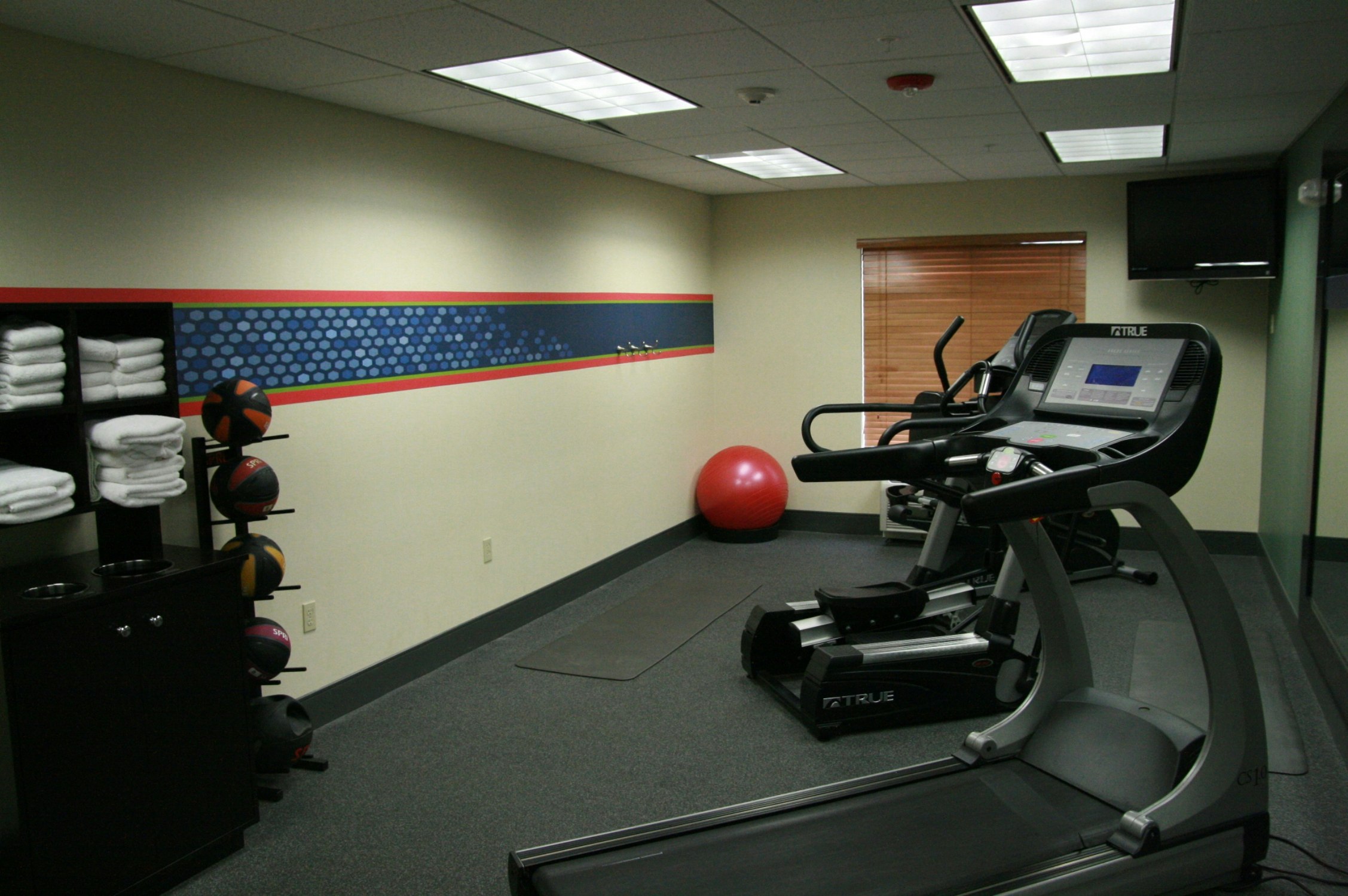 Hampton Inn Brentwood 25/50