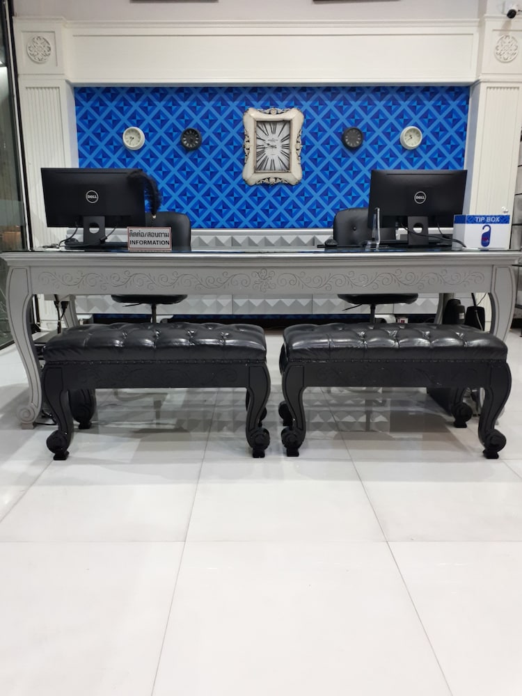 Bed By City Surawong-Patpong 11/34