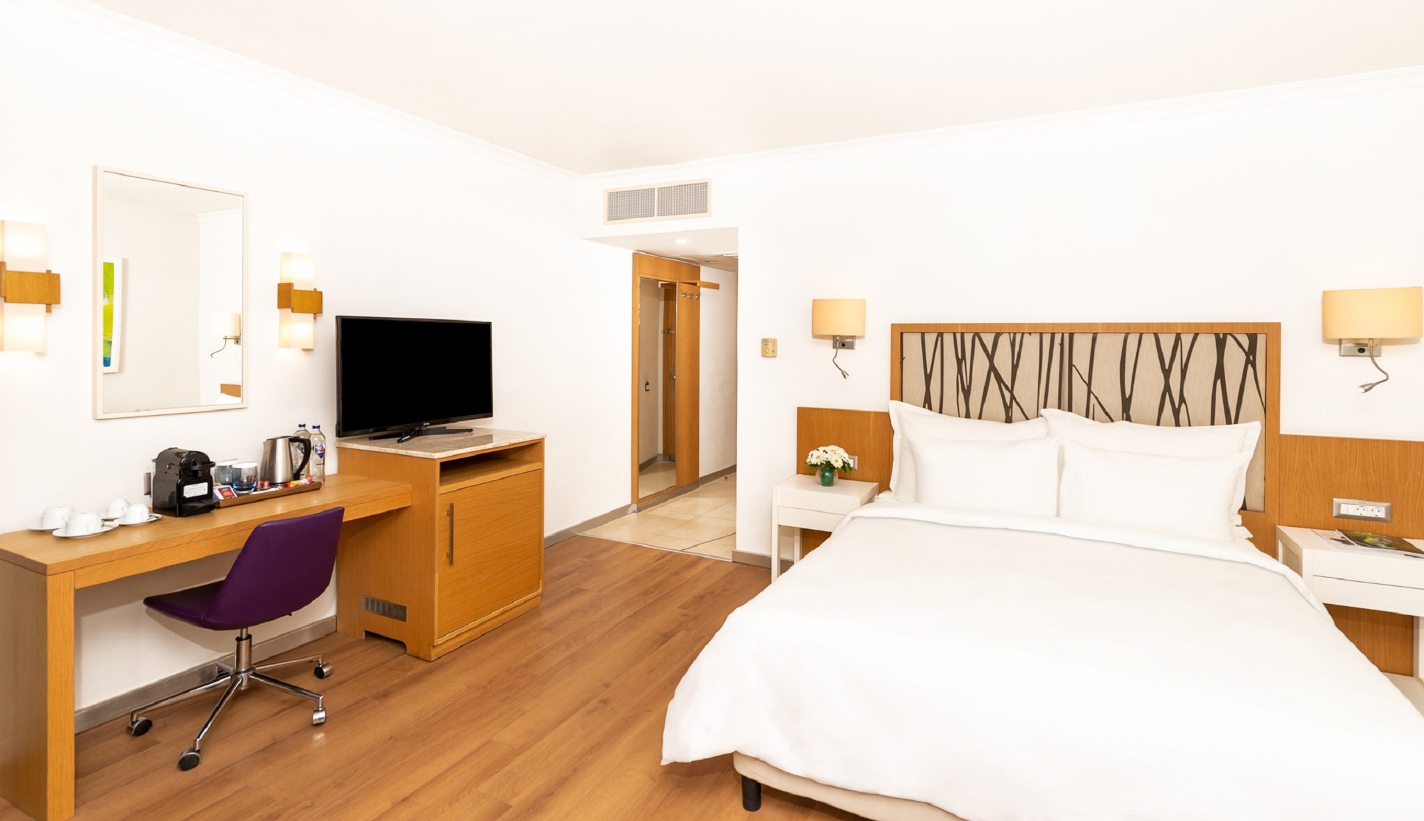 Room, Single, Double Bed, Garden View, French Balcony