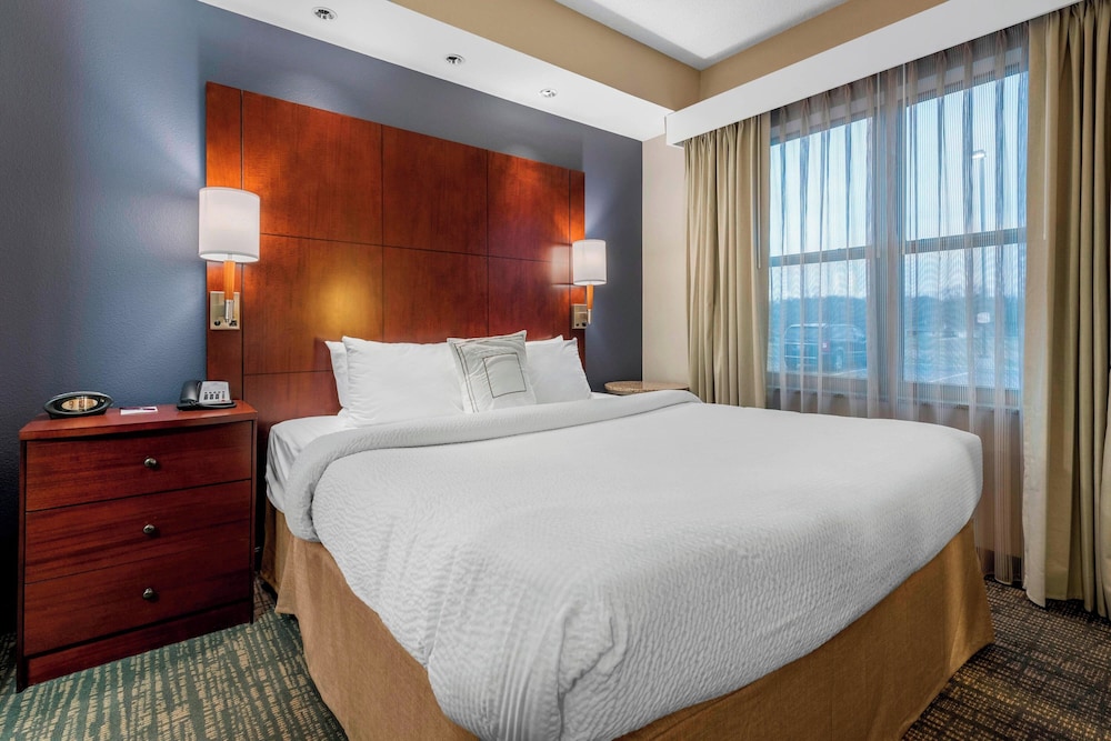 1 Bedroom, Suite, King Bed, Sofa