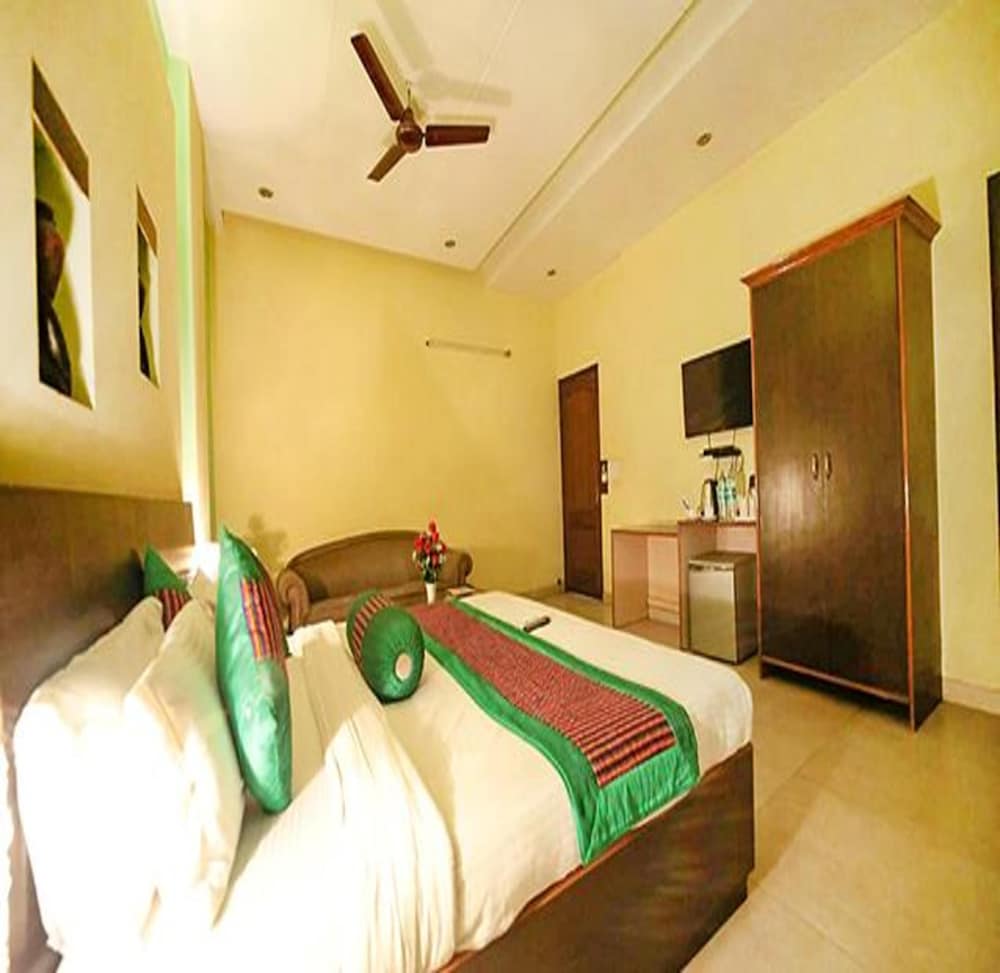 Arihant Inn 31/53