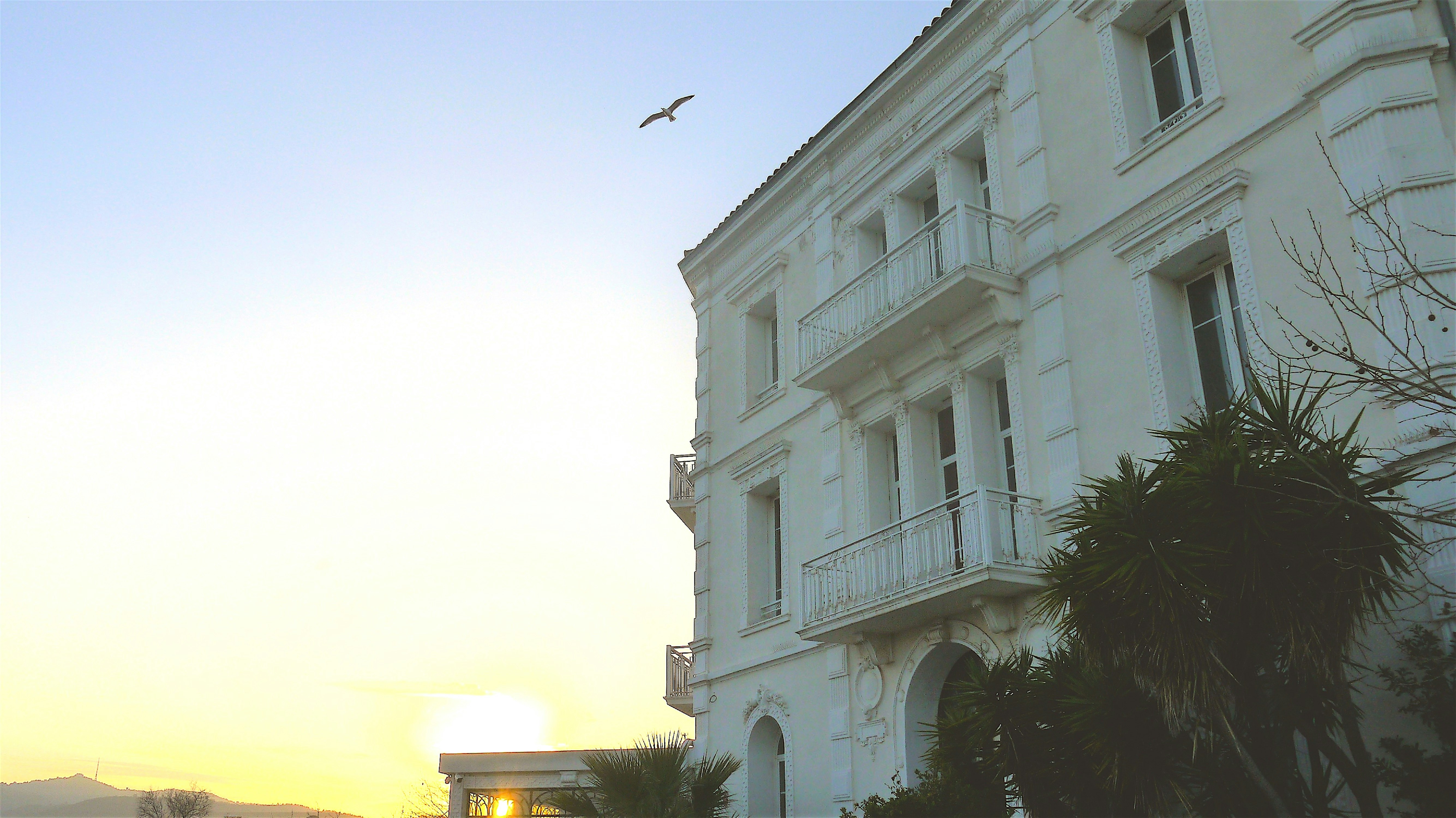 GRAND HOTEL DES SABLETTES PLAGE, CURIO COLLECTION BY HILTON 1/45